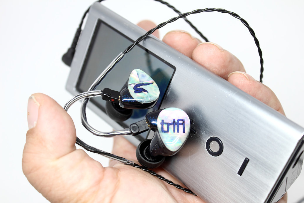 Triple.fiの進化、JH Audio TriFi レビュー: Music TO GO!